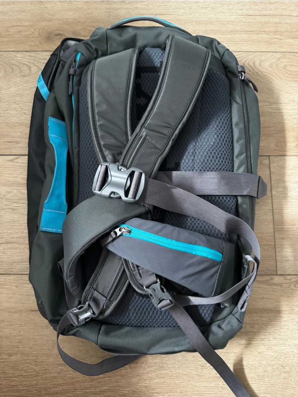 Cotopaxi Allpa 35L travel backpack
